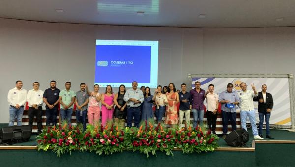 Secretaria Municipal de Saúde juntamente com o coordenador de Vigilância Epidemiológica participaram da 19ª reunião anual de doença de Chagas e Leishmaniose 